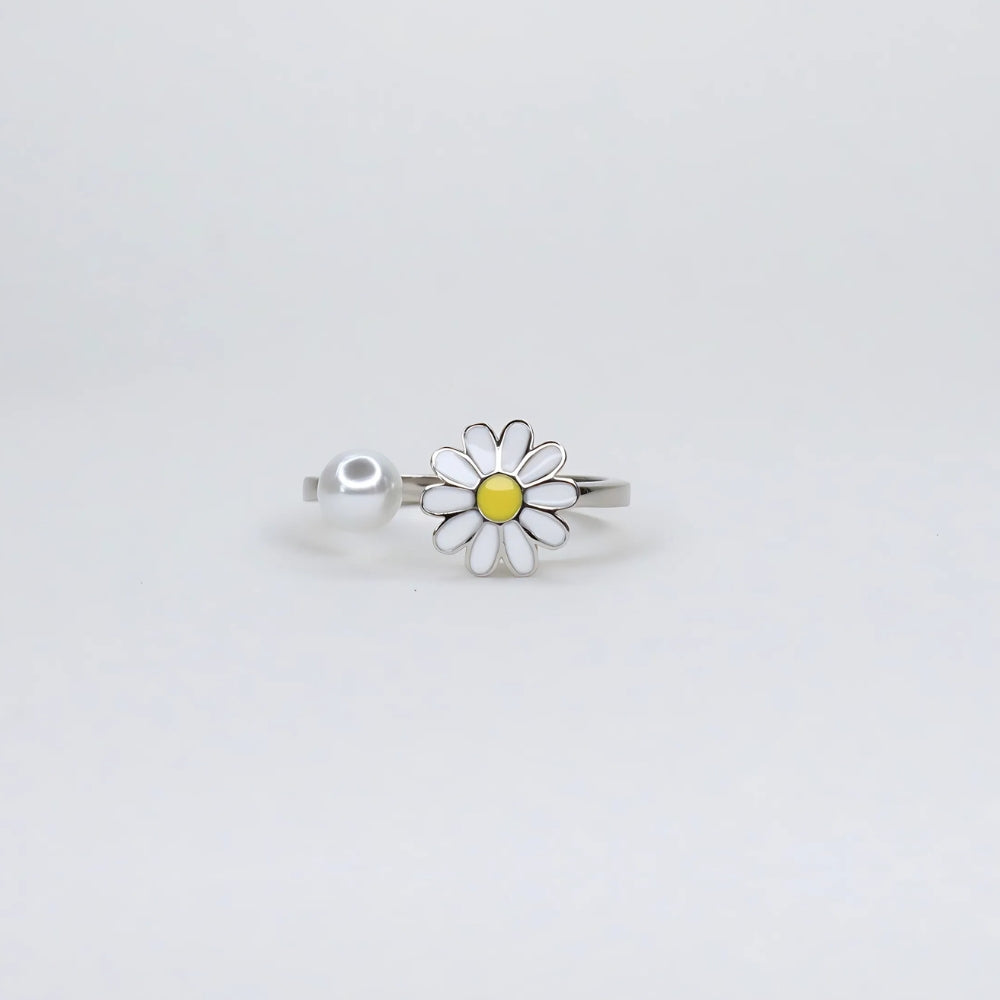 Daisy dream fidget ring